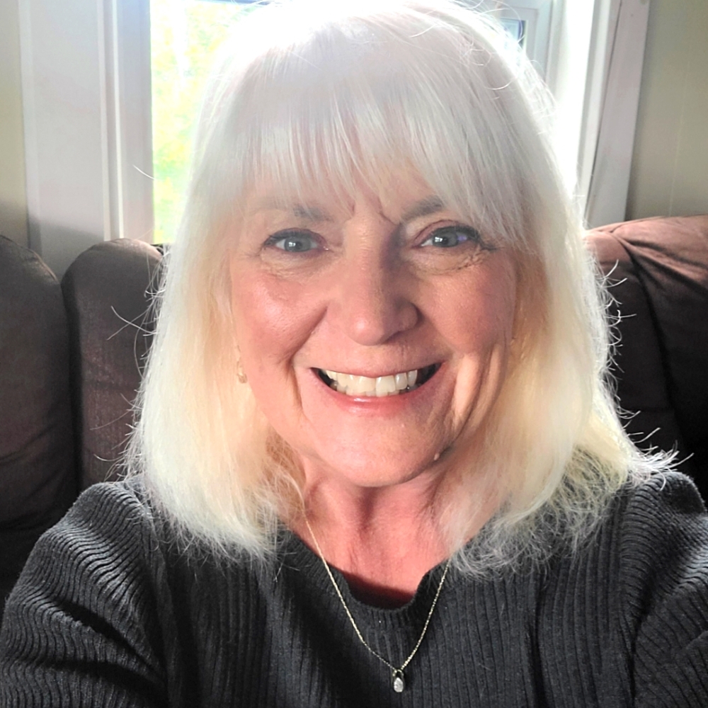 Meet your Posher, Pam